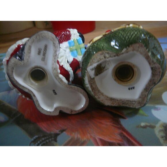 Vintage Fitz and Floyd Gifts from Santa Salt and Pepper Shakers - Picture 3 of 6